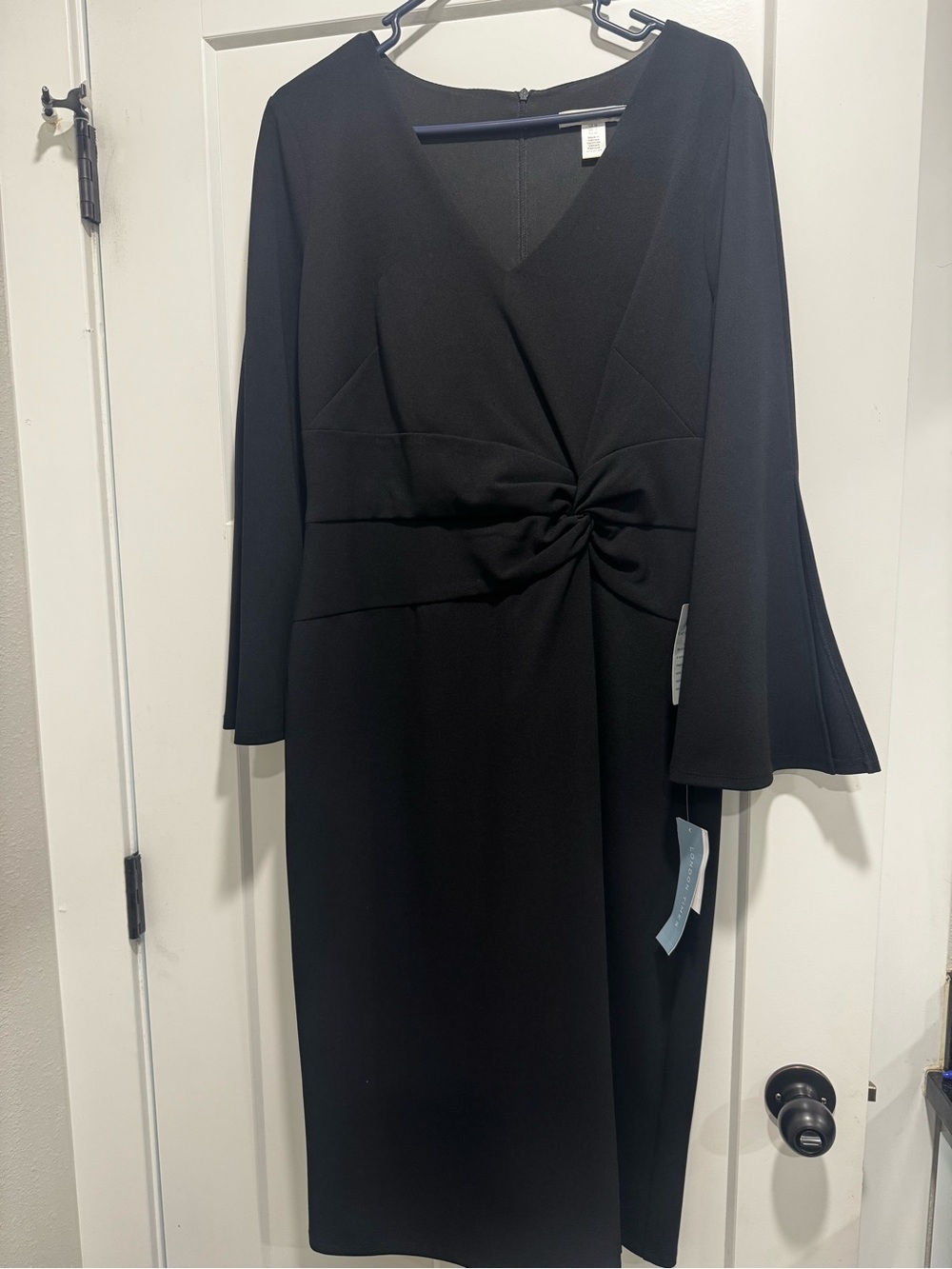 Kohl's Black Long-Sleeve Twist-Front Dress